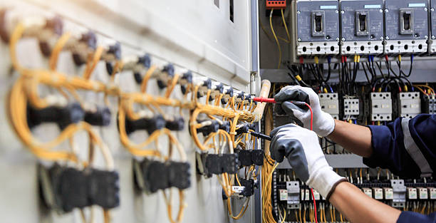 Professional Electrician technician working in Mendota Heights, MN